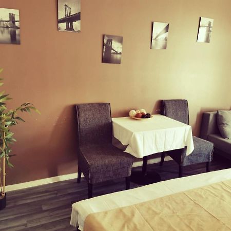 Smart Rent Aparts Les Studiantes Lila Exterior foto