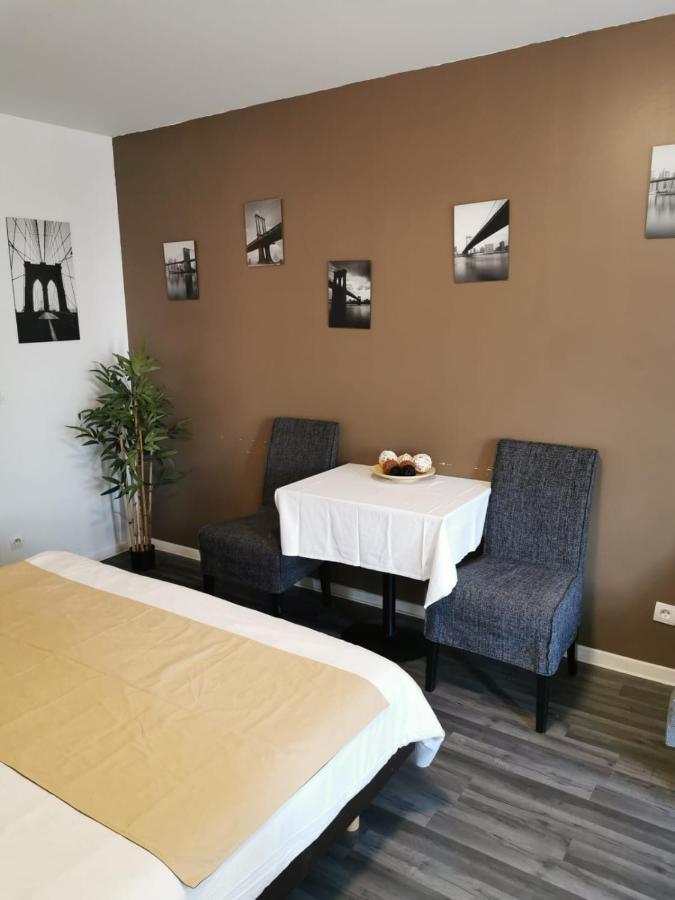 Smart Rent Aparts Les Studiantes Lila Exterior foto