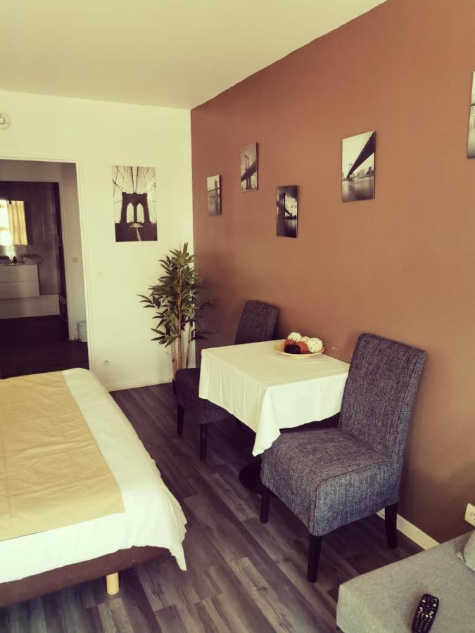 Smart Rent Aparts Les Studiantes Lila Exterior foto